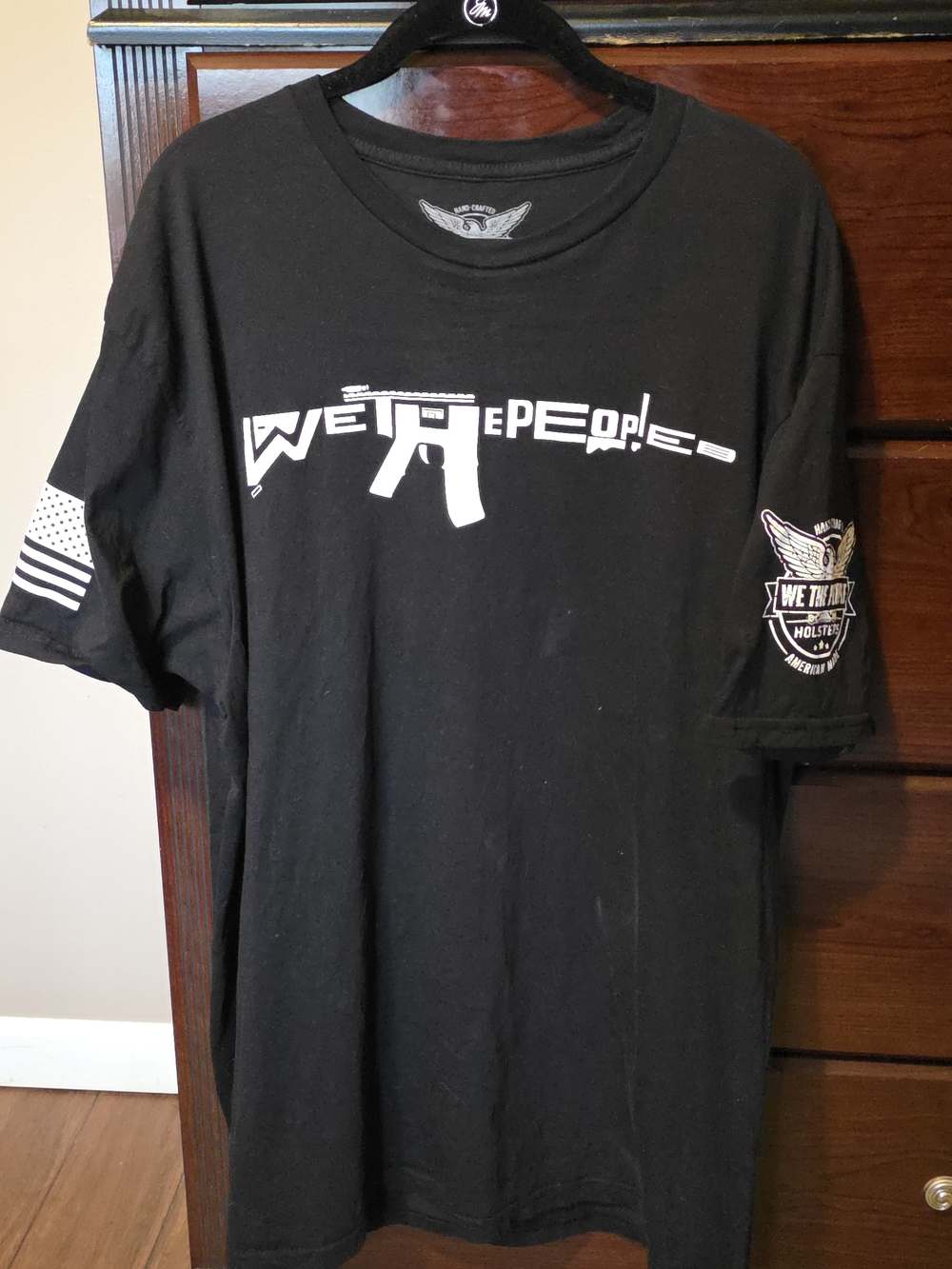 Mens 2xl Black We The People T-shirt.